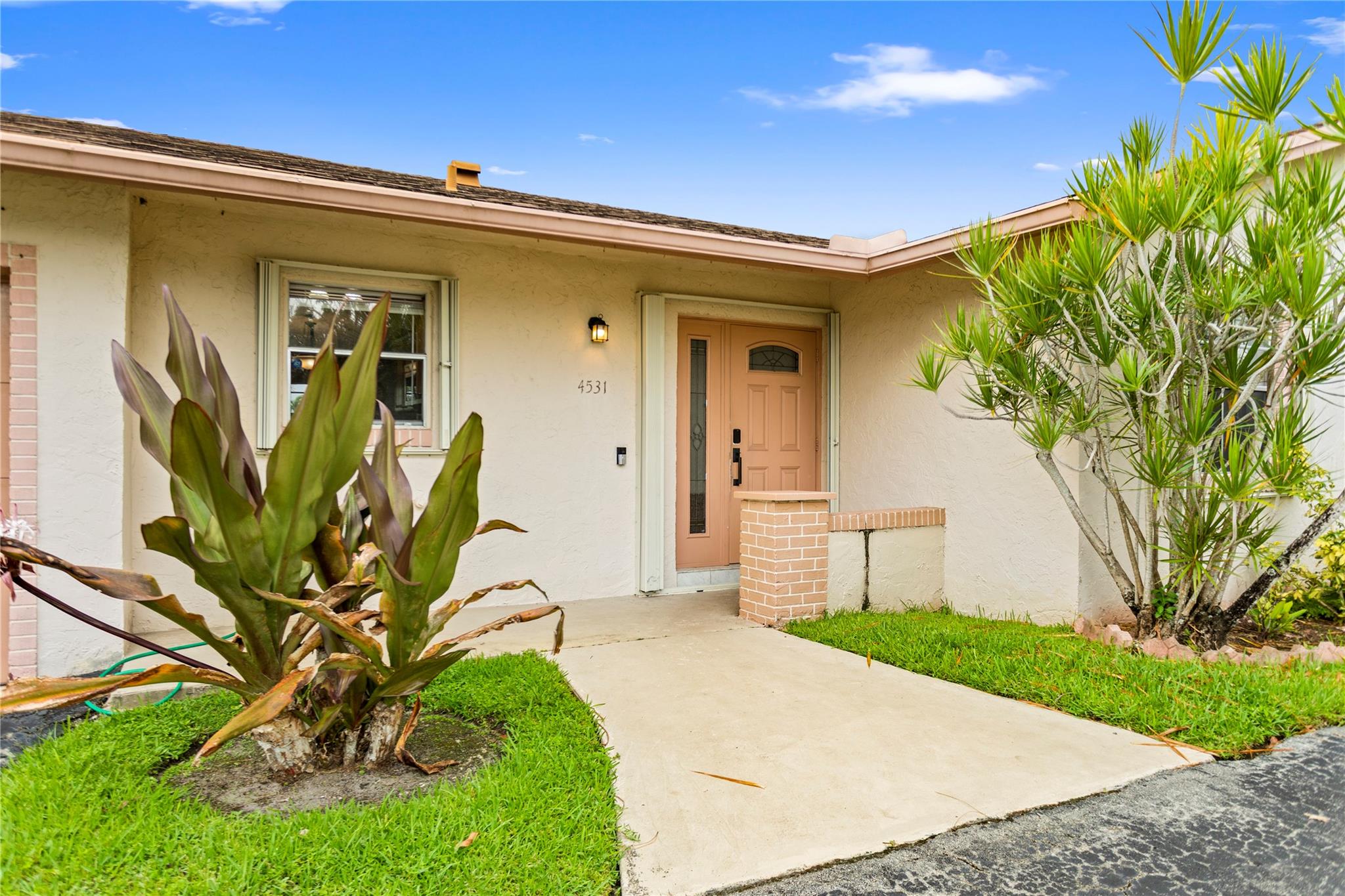 4531 NW 84th Ave