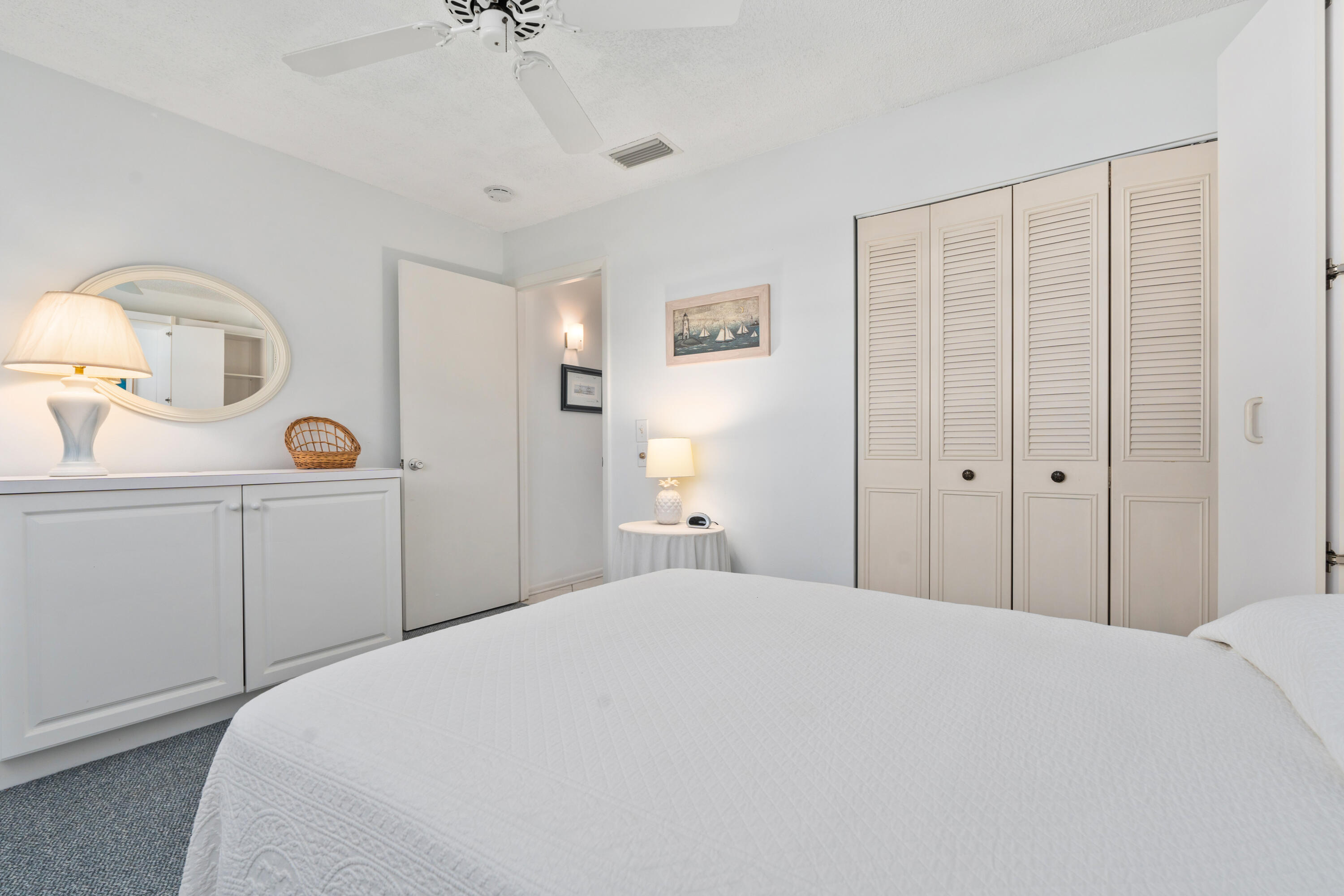 Vista Pines - Residential