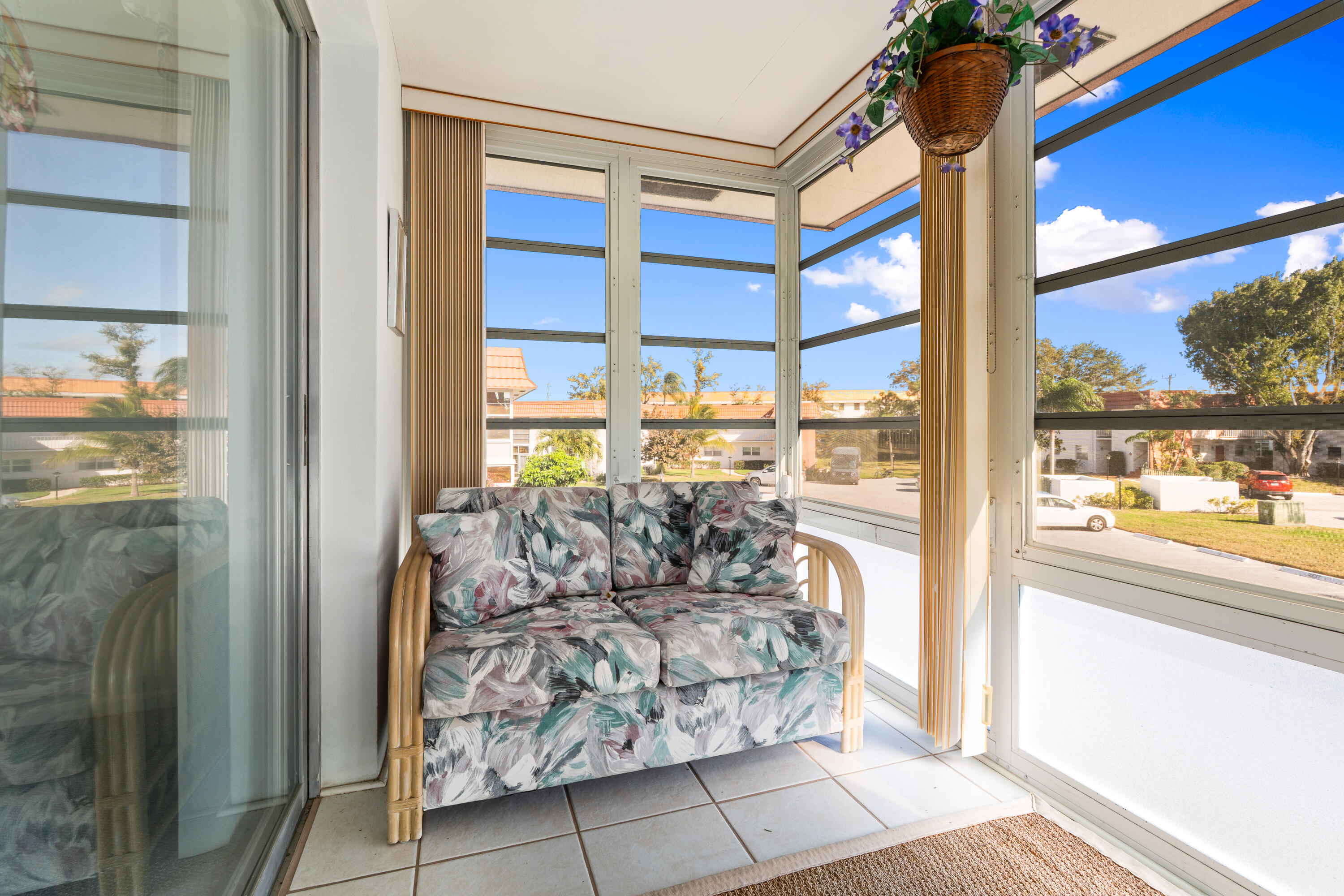 Vista Pines - Residential