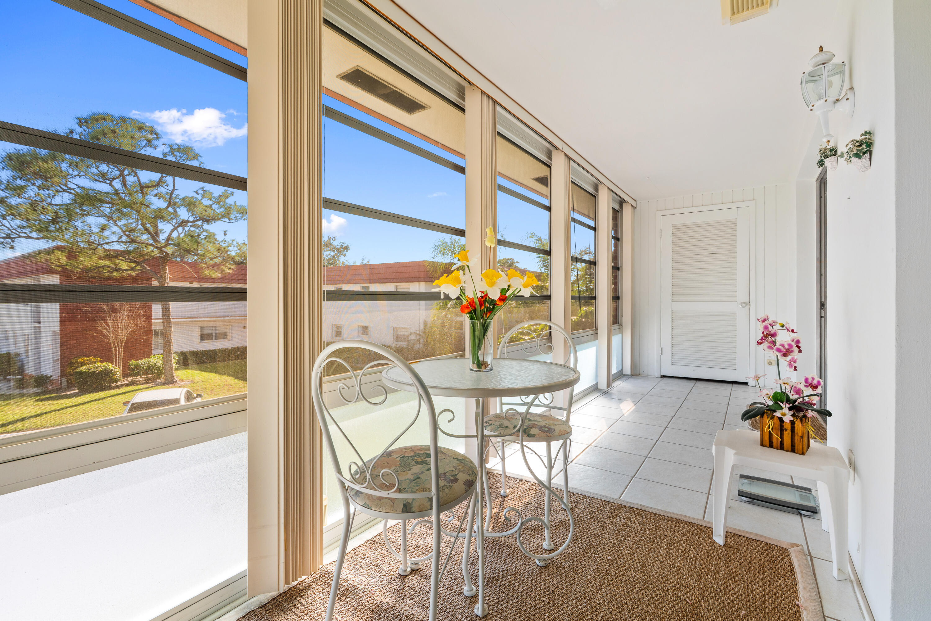 Vista Pines - Residential