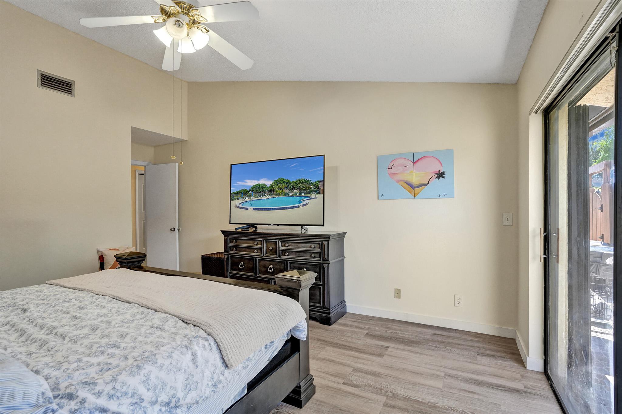 SPRINGDALE HOMES - Residential