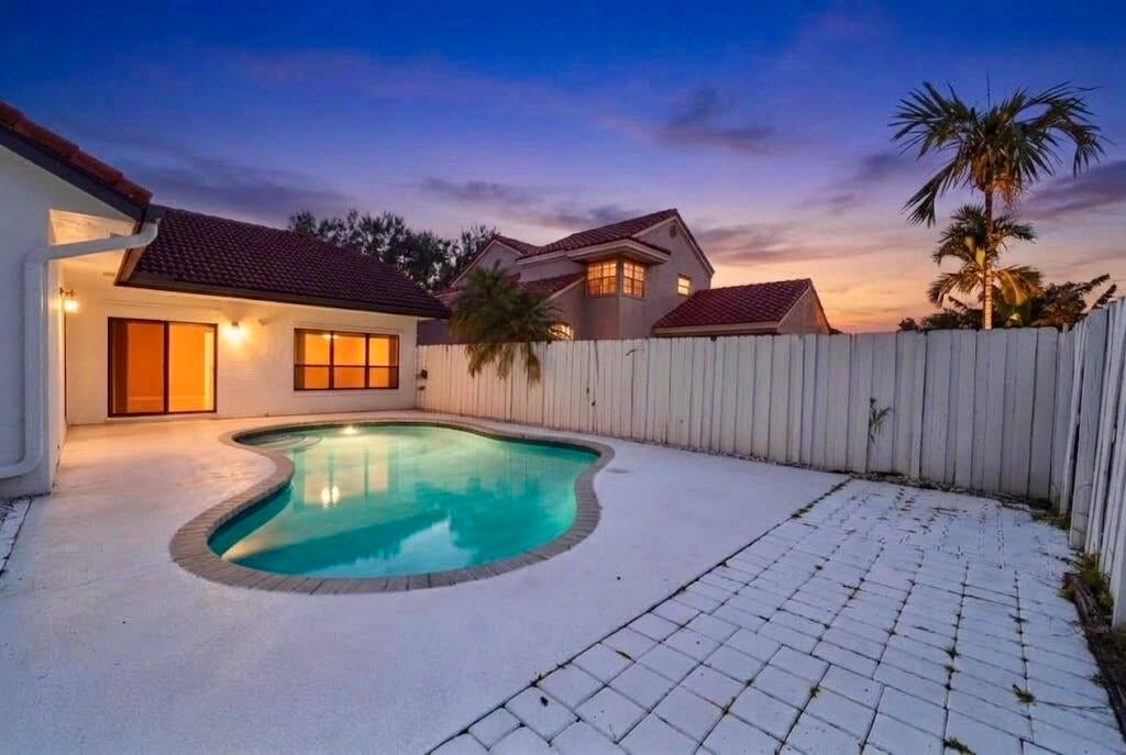 9401 NW 18TH Drive