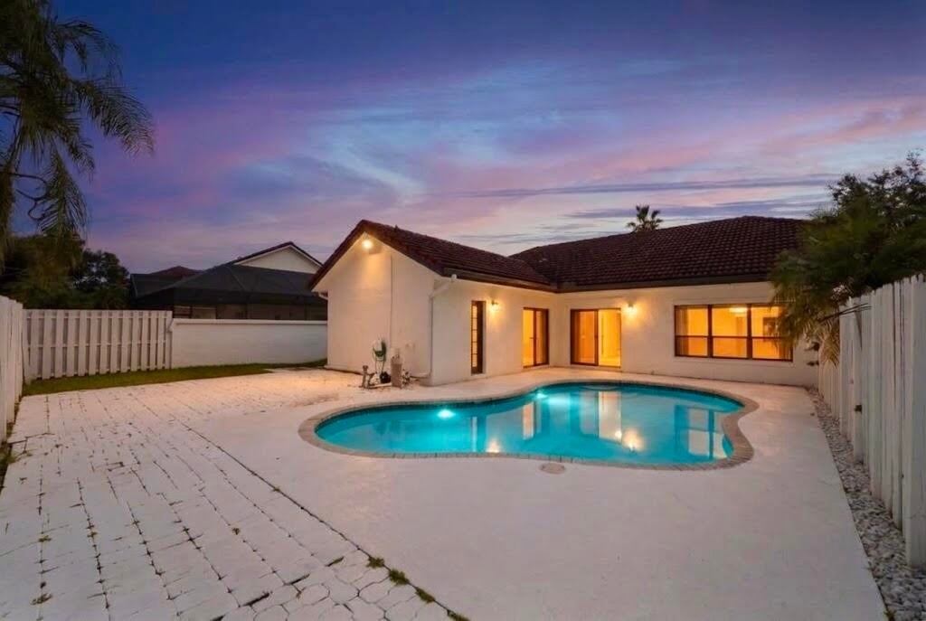9401 NW 18TH Drive