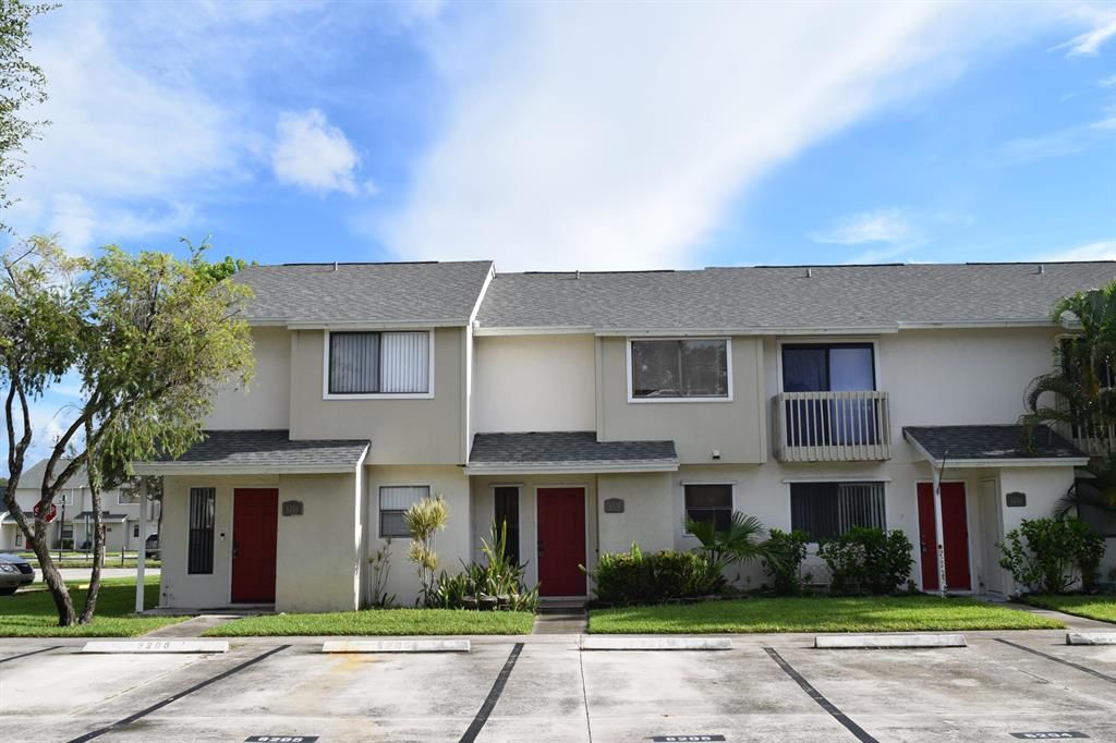 Photo of 6205 Dockside Circle Cir #6205, Green Acres, FL 33463 (MLS # R10823261)