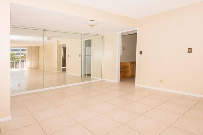 3575 S Ocean Boulevard 408