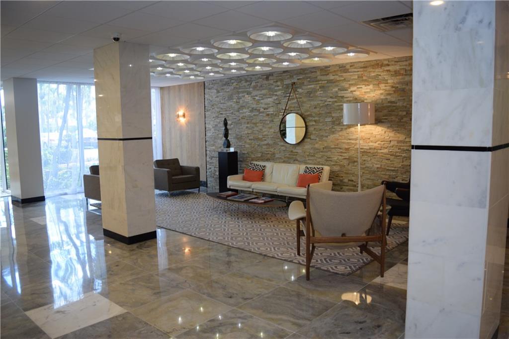 Coral Ridge Towers South - Residential
