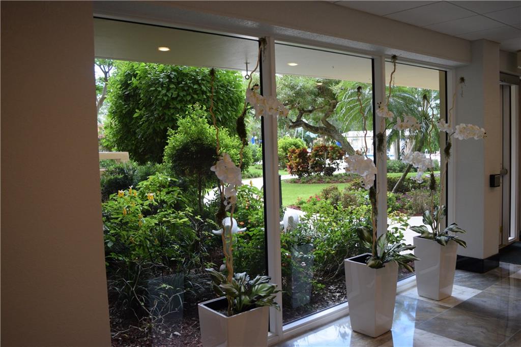 Coral Ridge Towers South - Residential