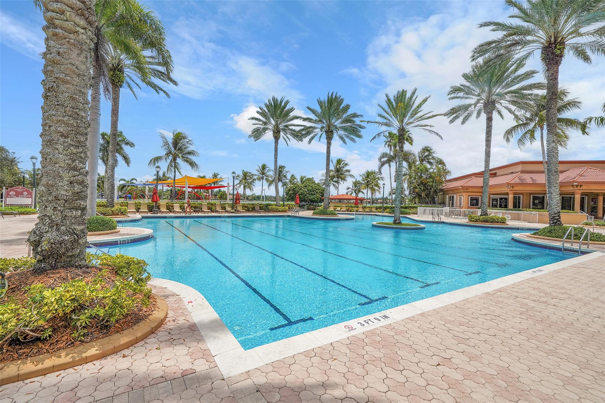Sunset Lakes One 164-34 B - Residential