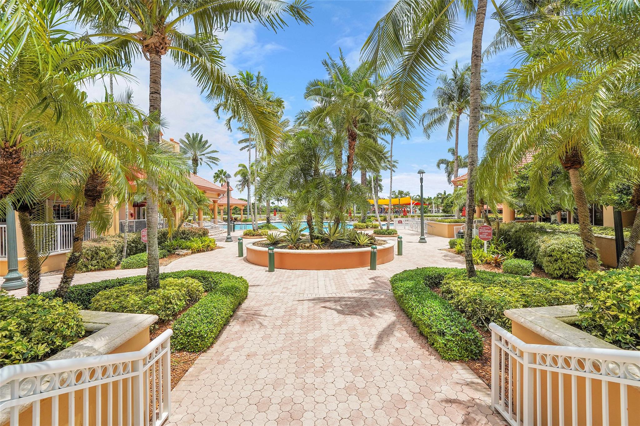 Sunset Lakes One 164-34 B - Residential