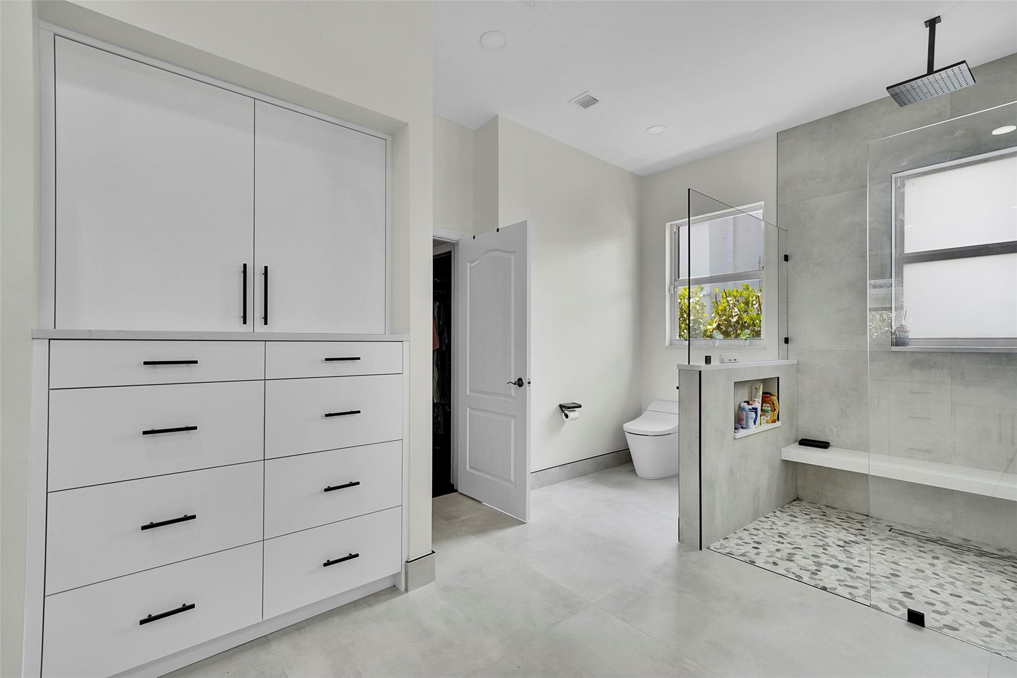 Sunset Lakes One 164-34 B - Residential