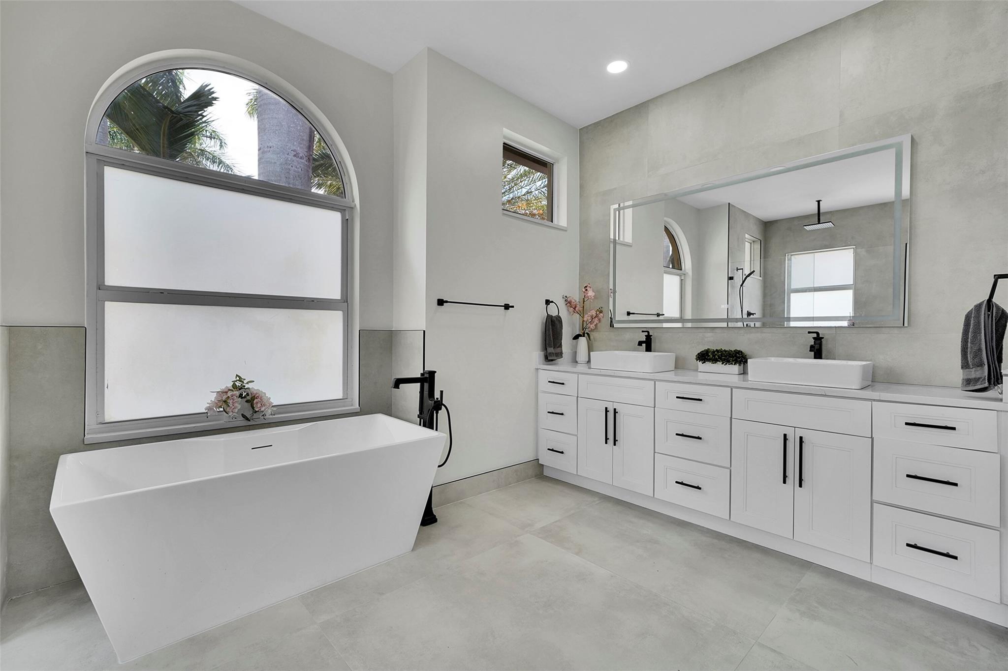 Sunset Lakes One 164-34 B - Residential