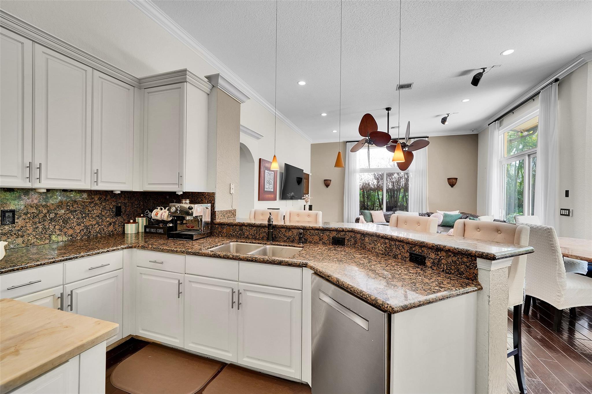 Sunset Lakes One 164-34 B - Residential