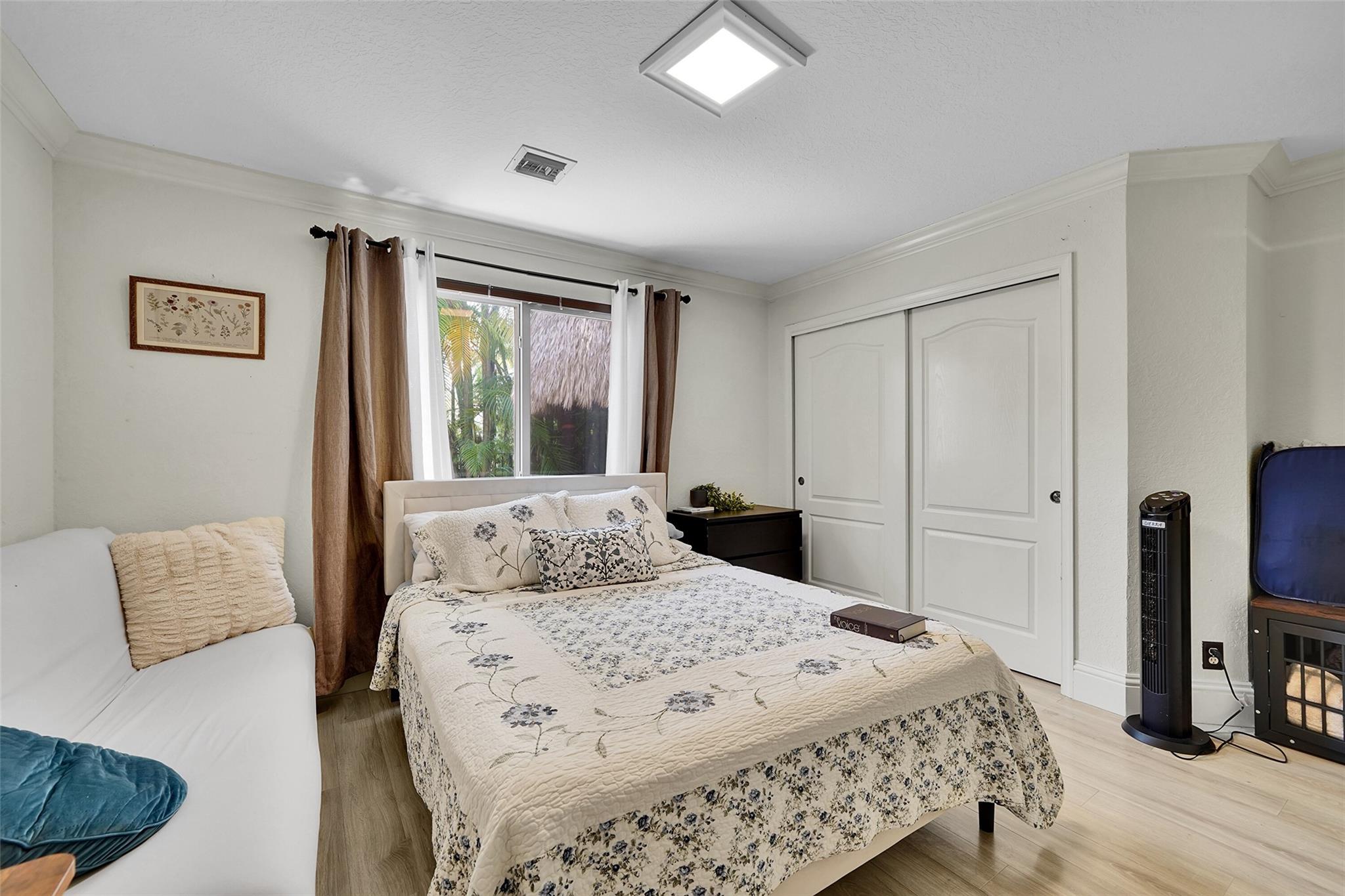 Sunset Lakes One 164-34 B - Residential