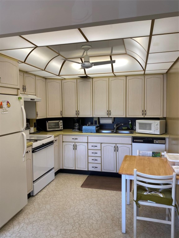 Century Village East - Residential