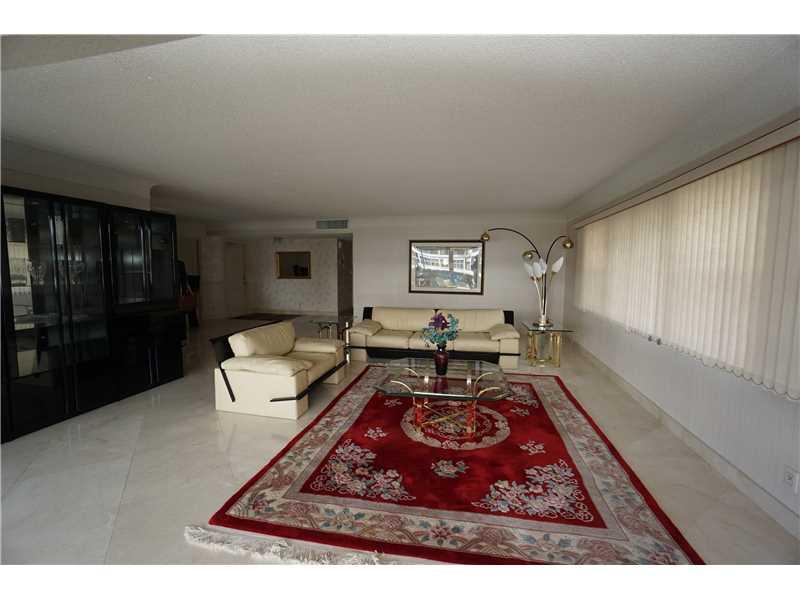 WAYNE HOUSE CONDO - Residential Lease