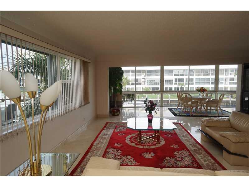 WAYNE HOUSE CONDO - Residential Lease