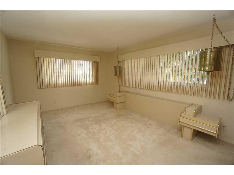 WAYNE HOUSE CONDO - Residential Lease