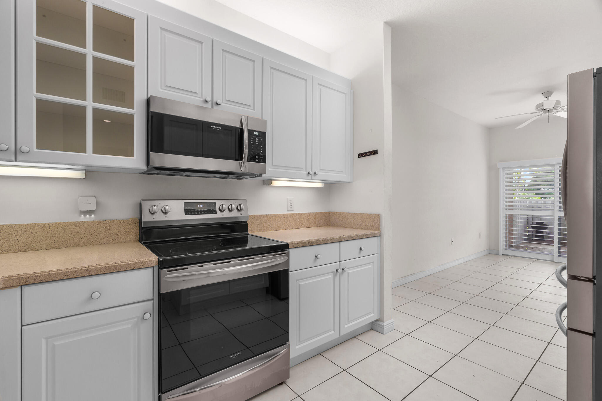 SOUTHAMPTON CONDOMINIUM - Residential