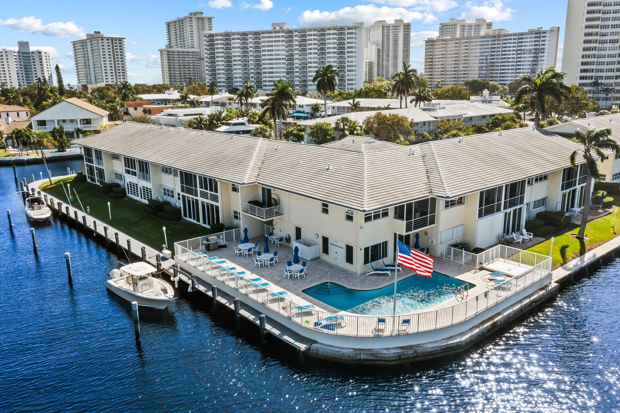 Intracoastal Riviera - Residential