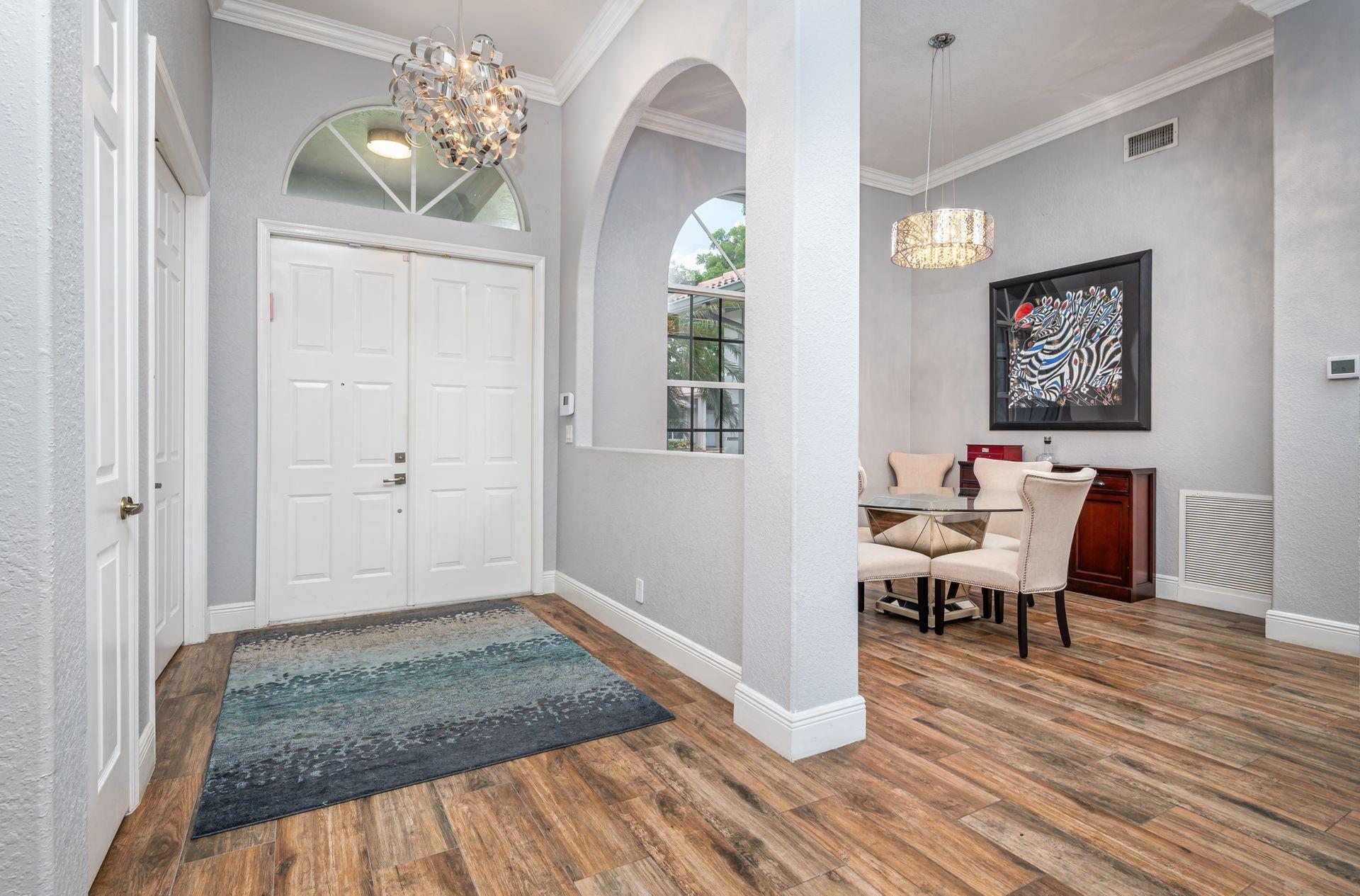4927 NW 58th Ave