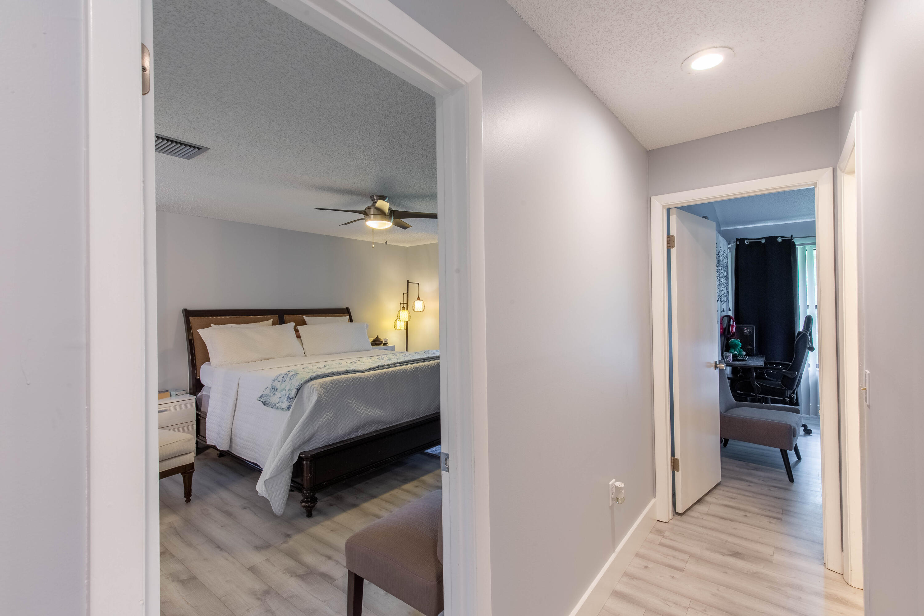 SHEFFIELD WOODS AT WELLINGTON CONDO - Residential