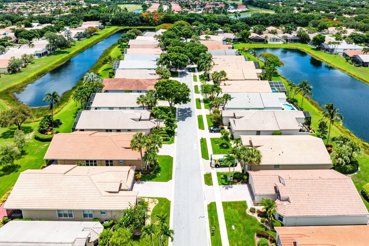 VALENCIA LAKES 3 - Residential