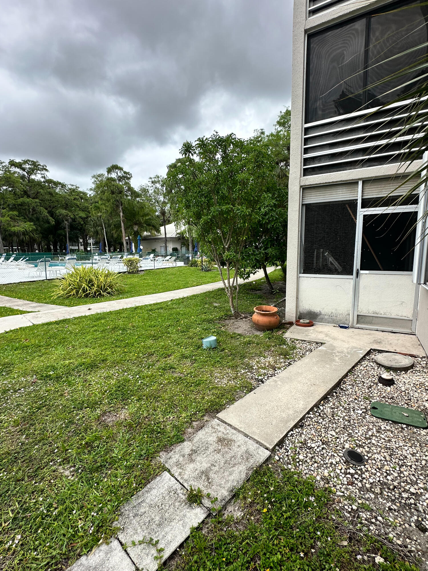 CYPRESS CHASE CONDO NO 3 - Residential