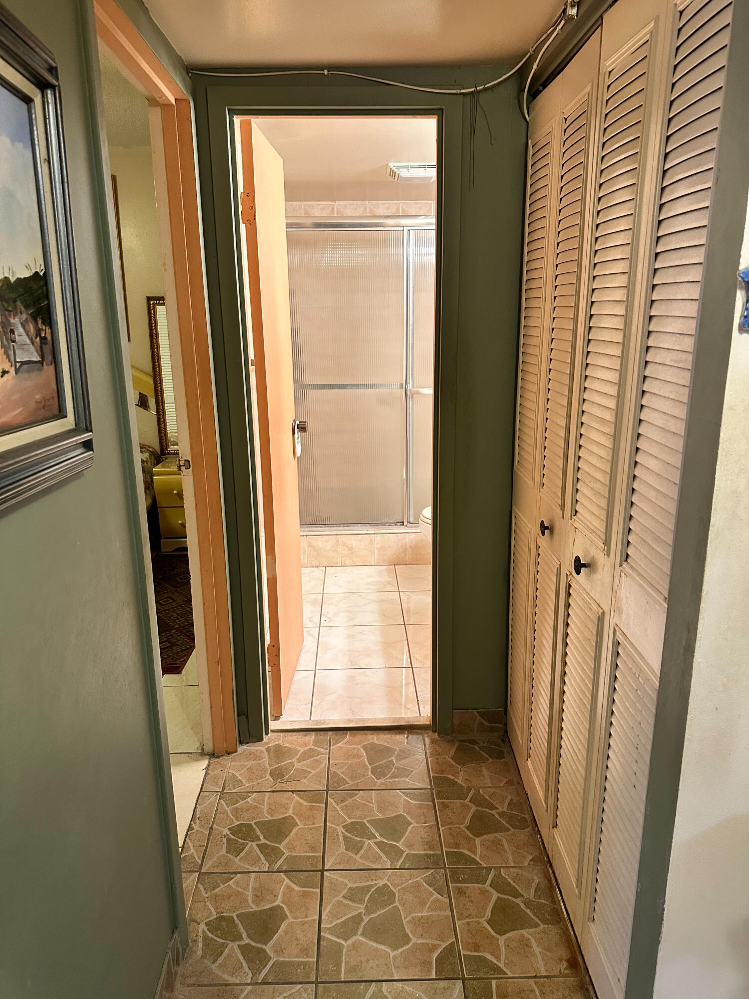 CYPRESS CHASE CONDO NO 3 - Residential