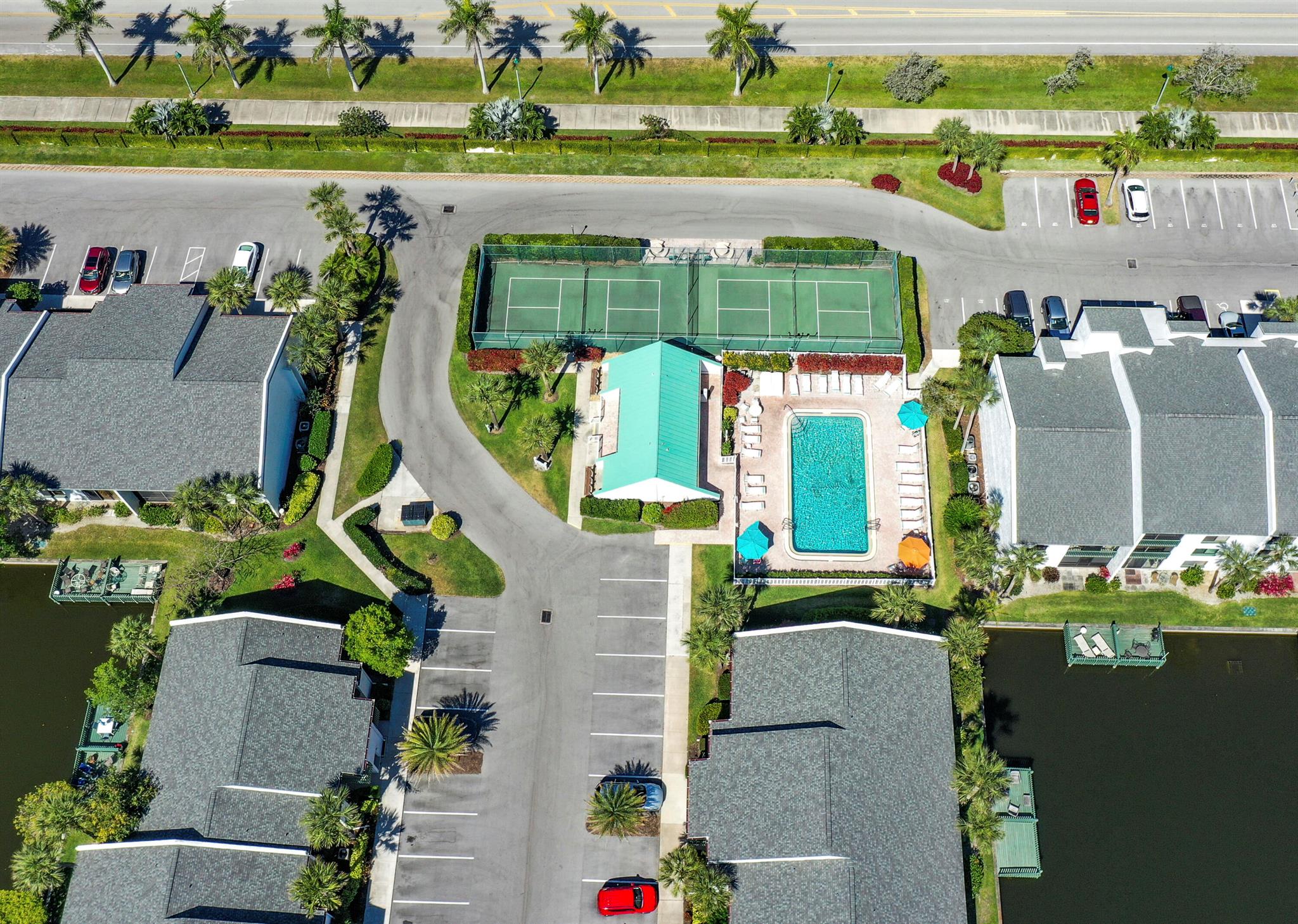 2400 S Ocean Drive 722, Fort Pierce, FL, 34949/$229,000 3 2400 S Ocean Drive 722