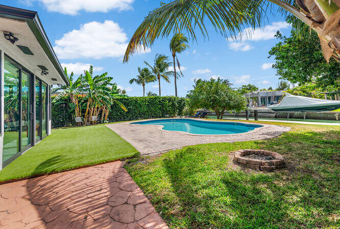 BISCAYNE POINT - Residential