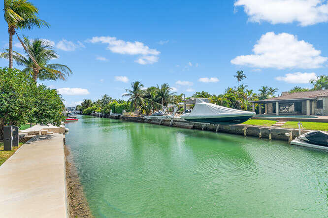 BISCAYNE POINT - Residential