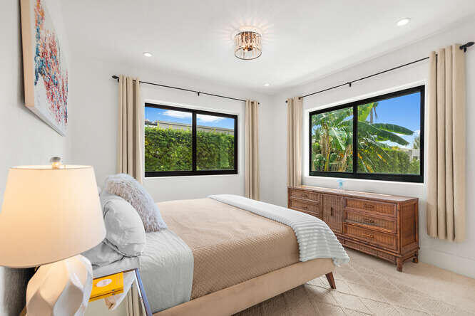 BISCAYNE POINT - Residential