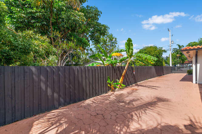 BISCAYNE POINT - Residential