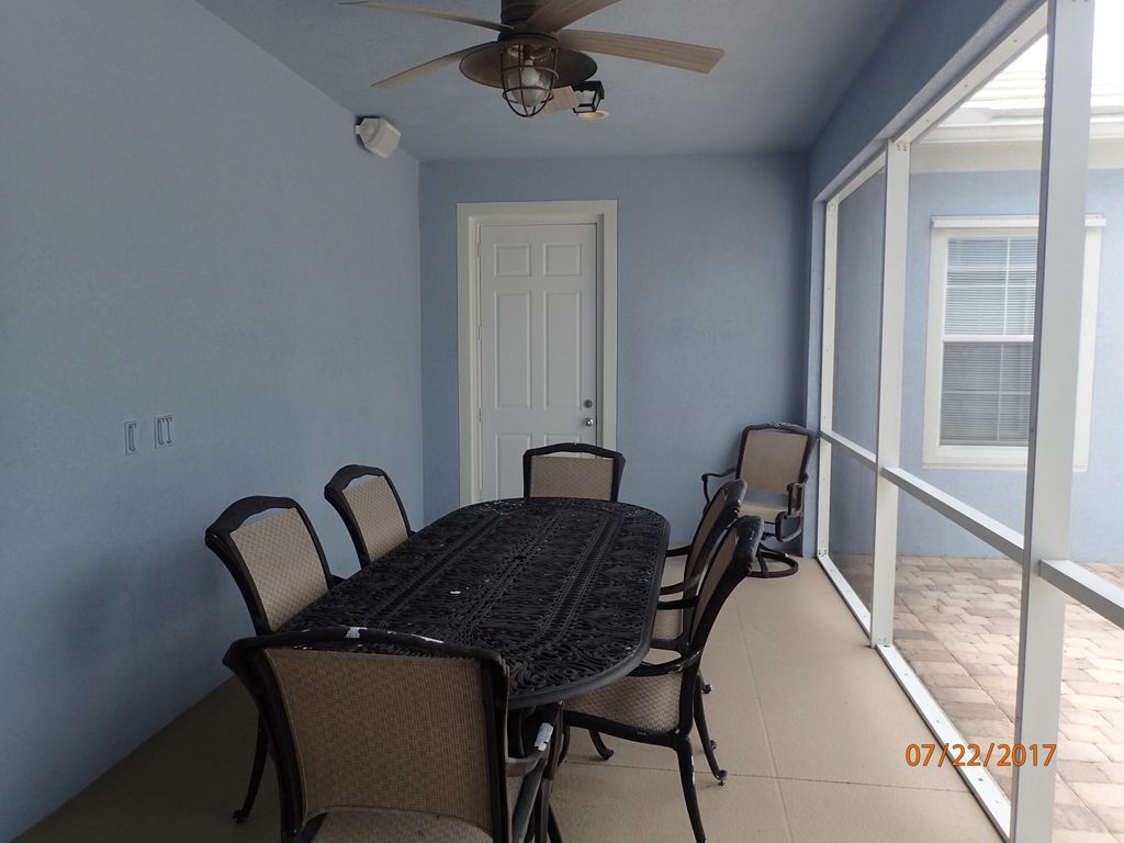 Photo of 2577 E Community Drive Dr, Jupiter, FL 33458 (MLS # R10812027)