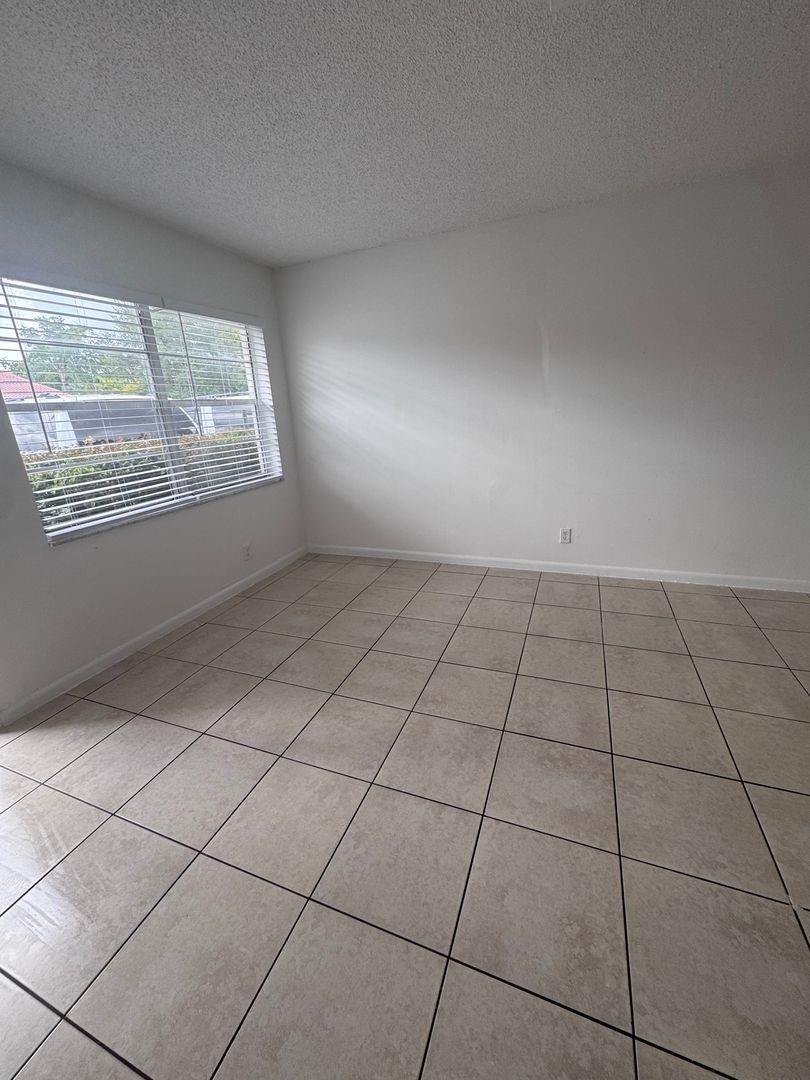 Chevy Chase Amd Of - Residential Lease