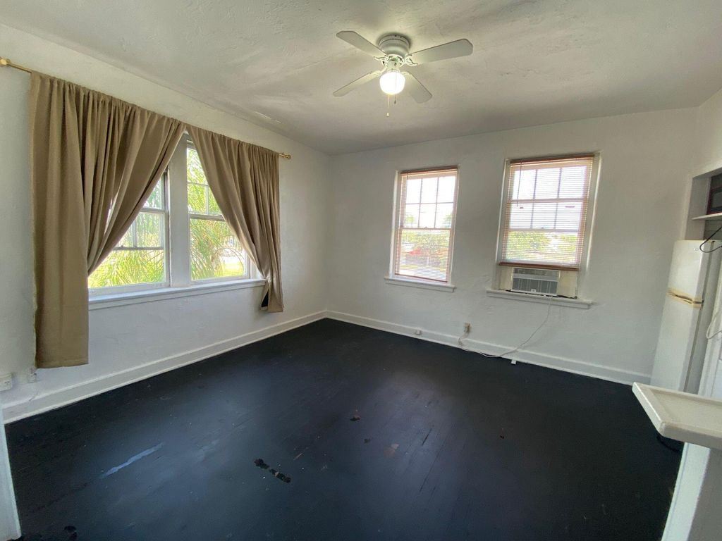Photo of 523 24th Street #12, West Palm Beach, FL 33407 (MLS # R11010930)