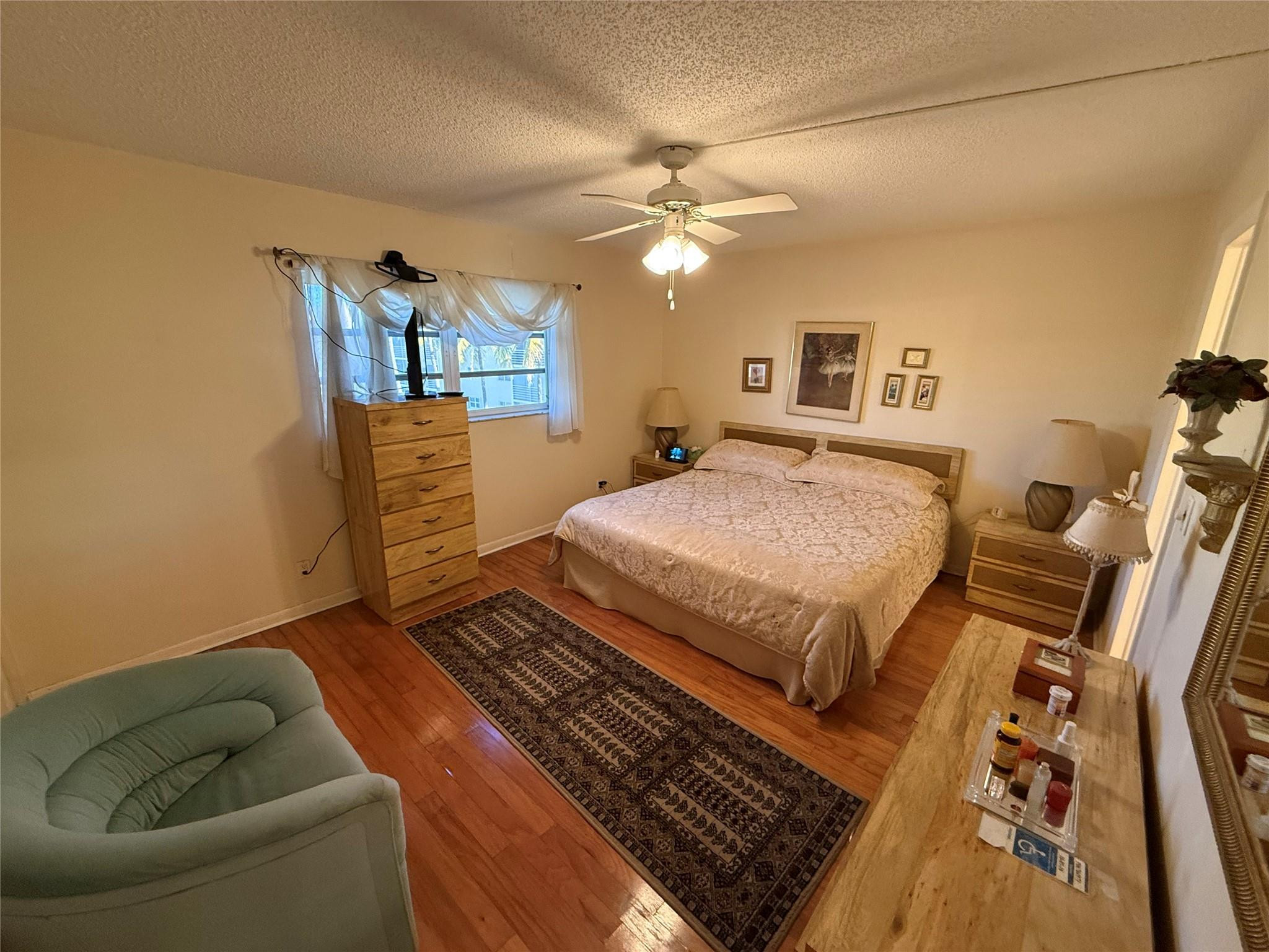 MEADOWBROOK LAKES CONDO - Residential