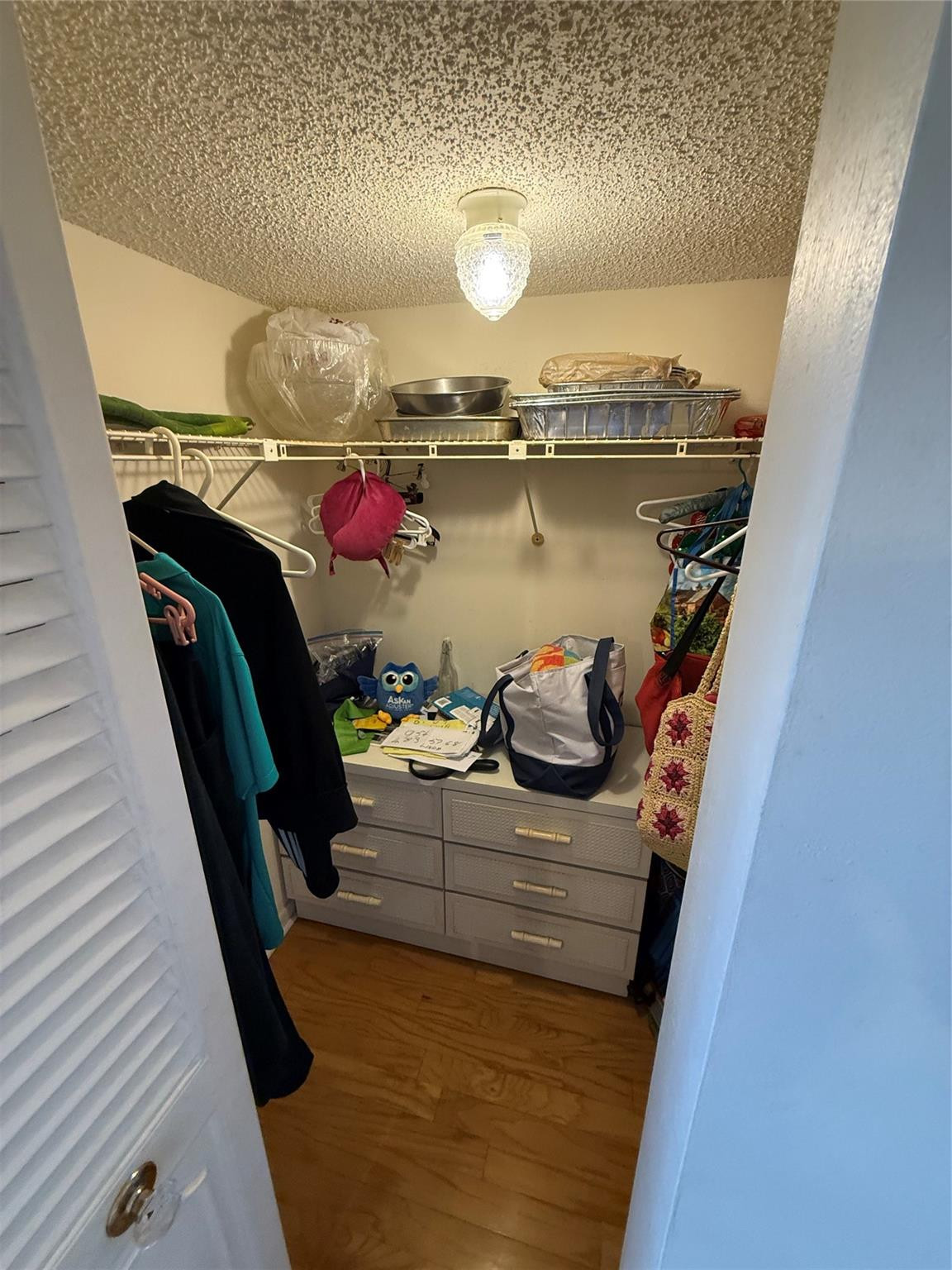 MEADOWBROOK LAKES CONDO - Residential