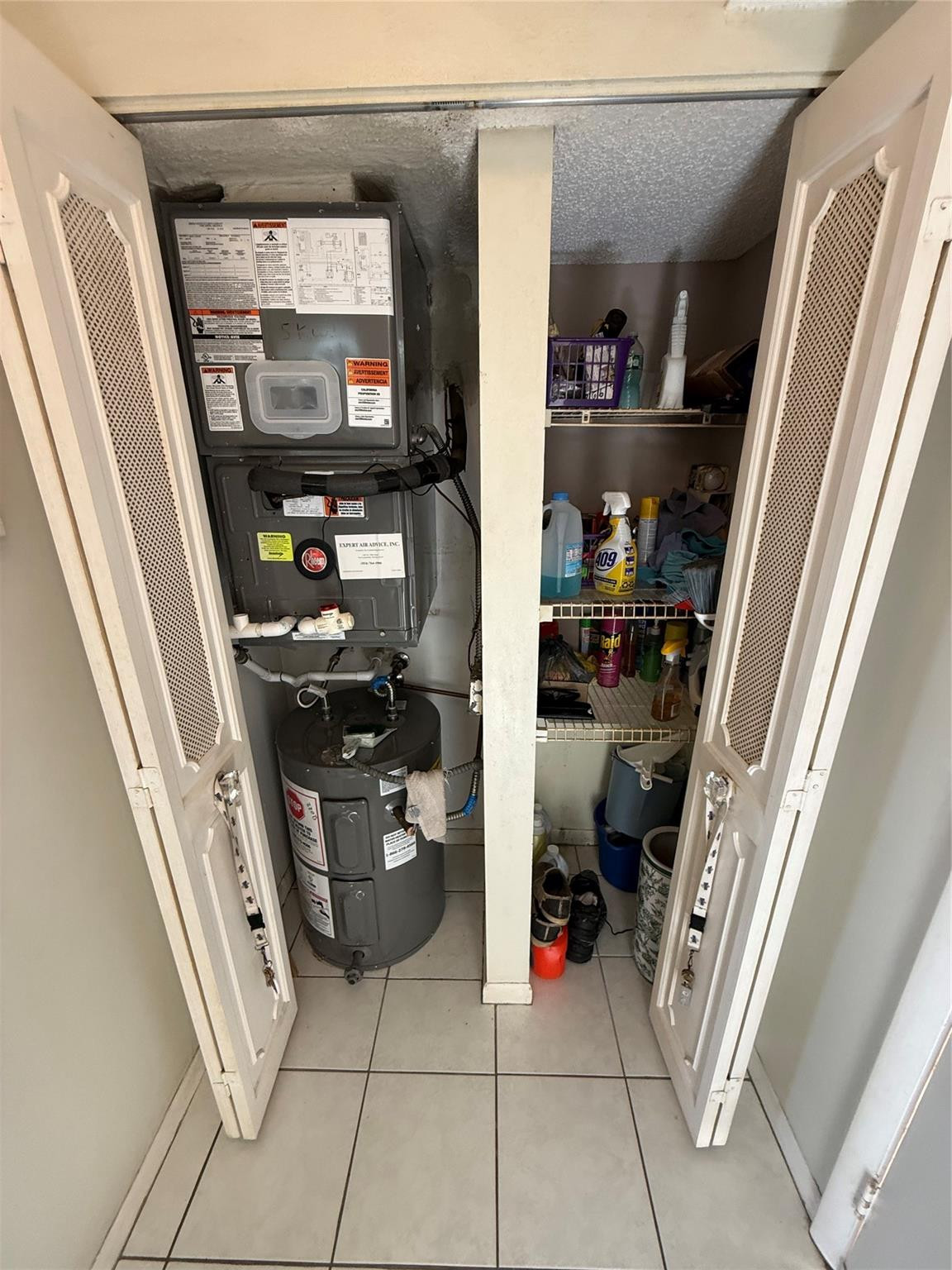 MEADOWBROOK LAKES CONDO - Residential