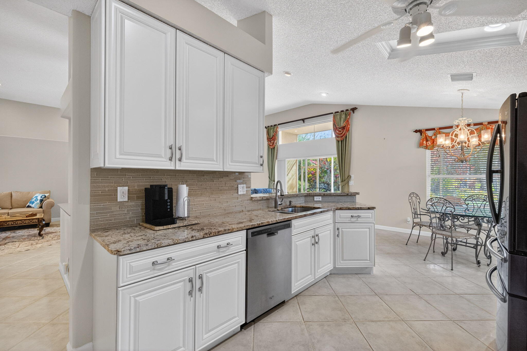 Bristol Lakes - Residential