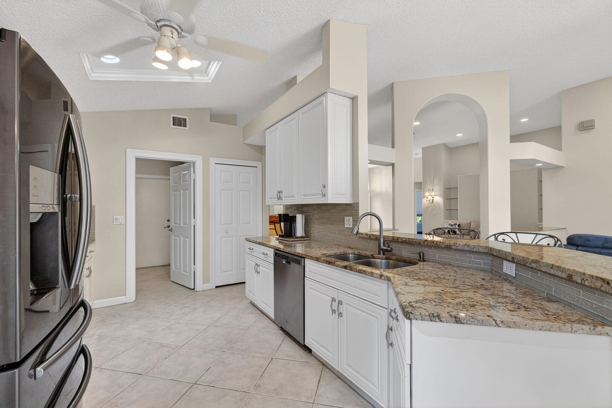 Bristol Lakes - Residential