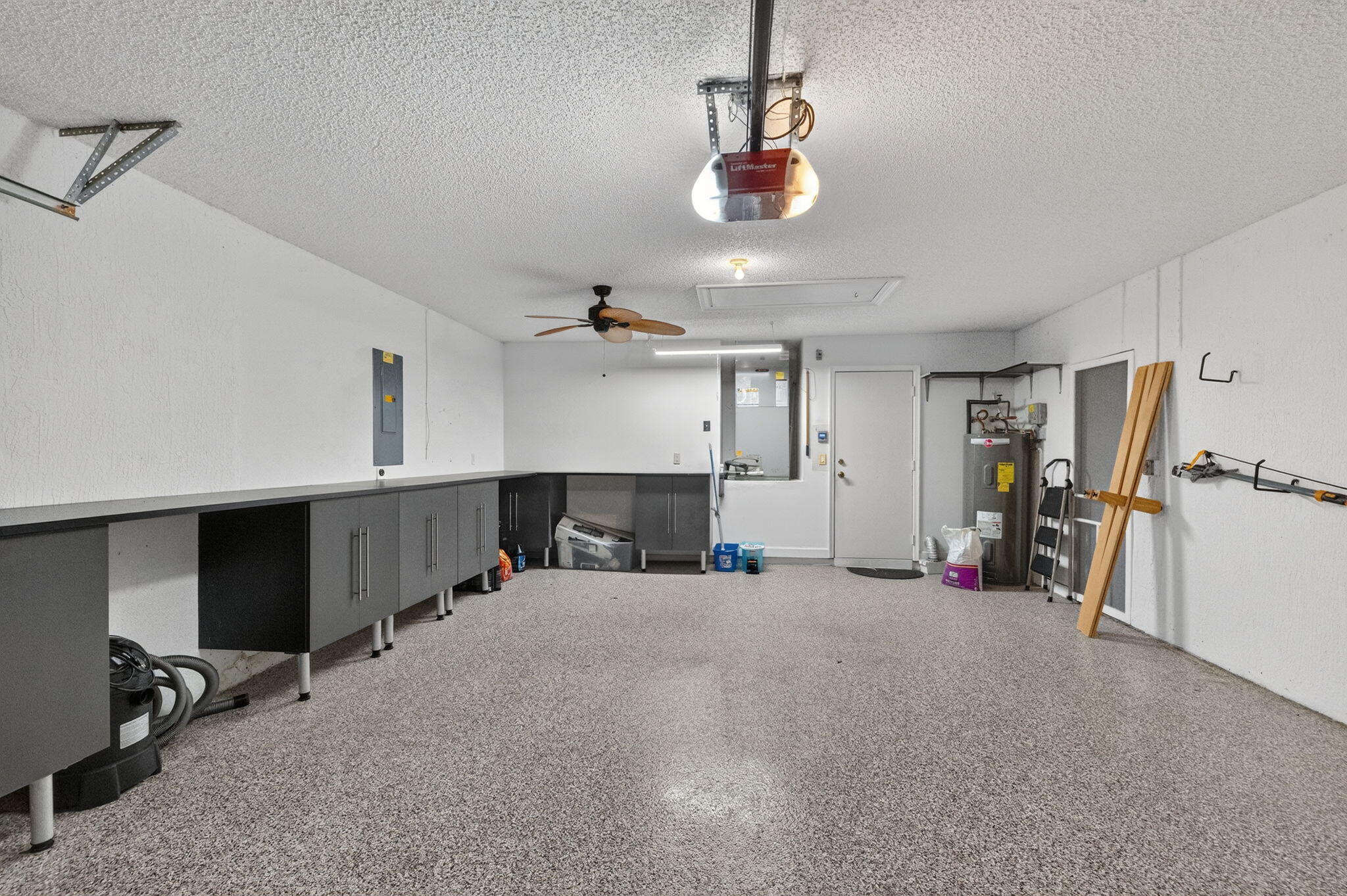 Bristol Lakes - Residential