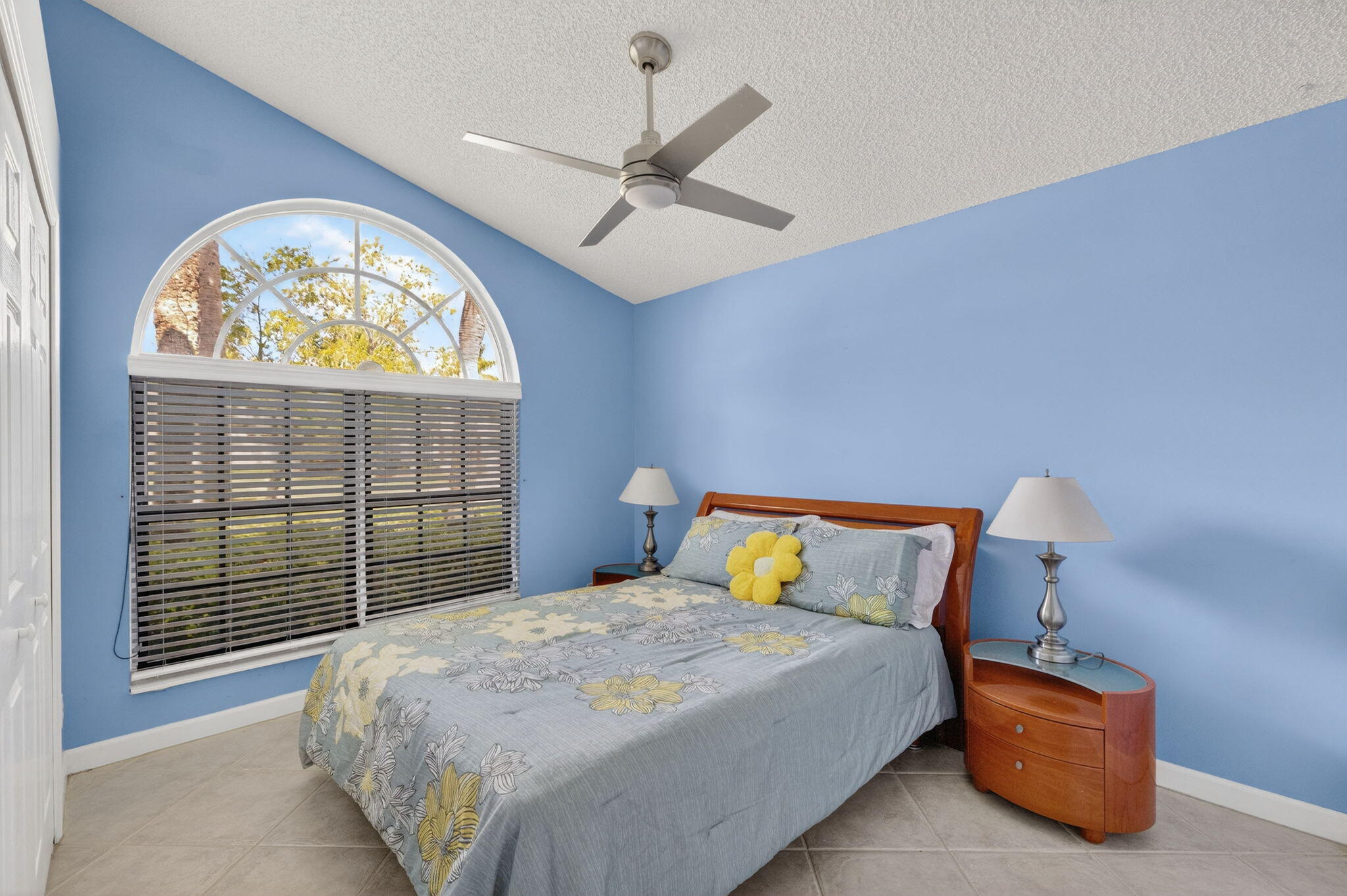 Bristol Lakes - Residential