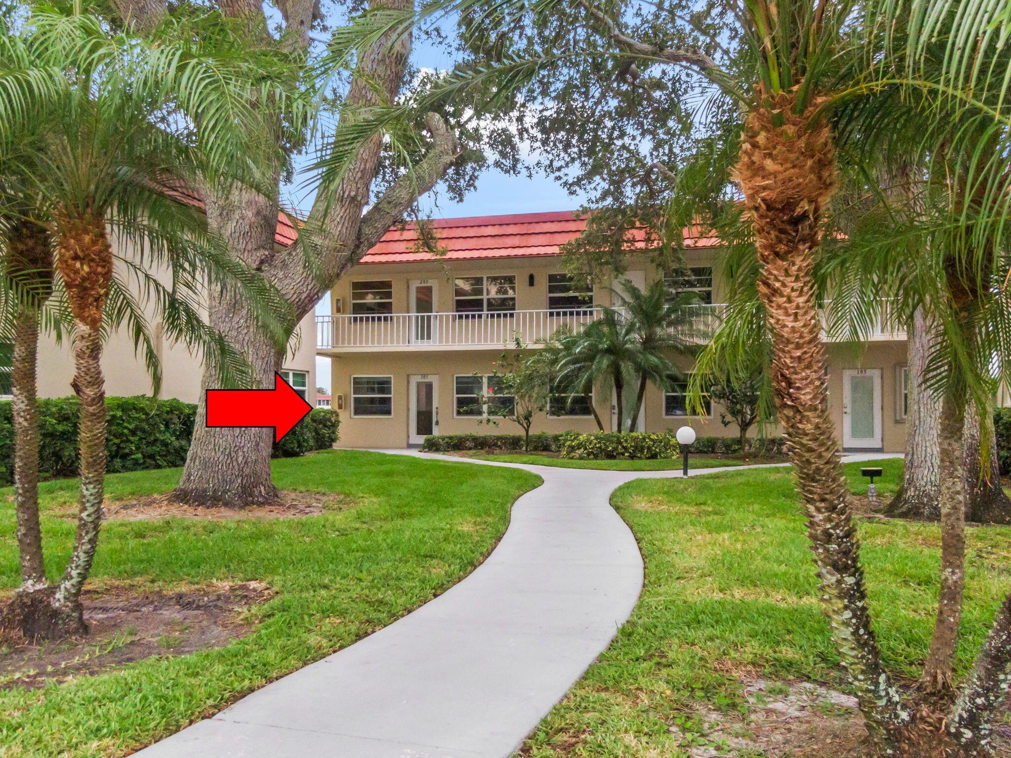 8 Vista Palm Lane 103