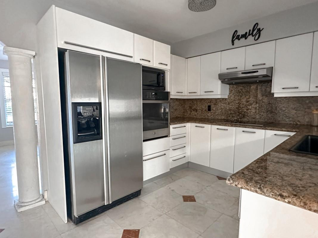 Edgewater Manor 2 50-10 B - Residential