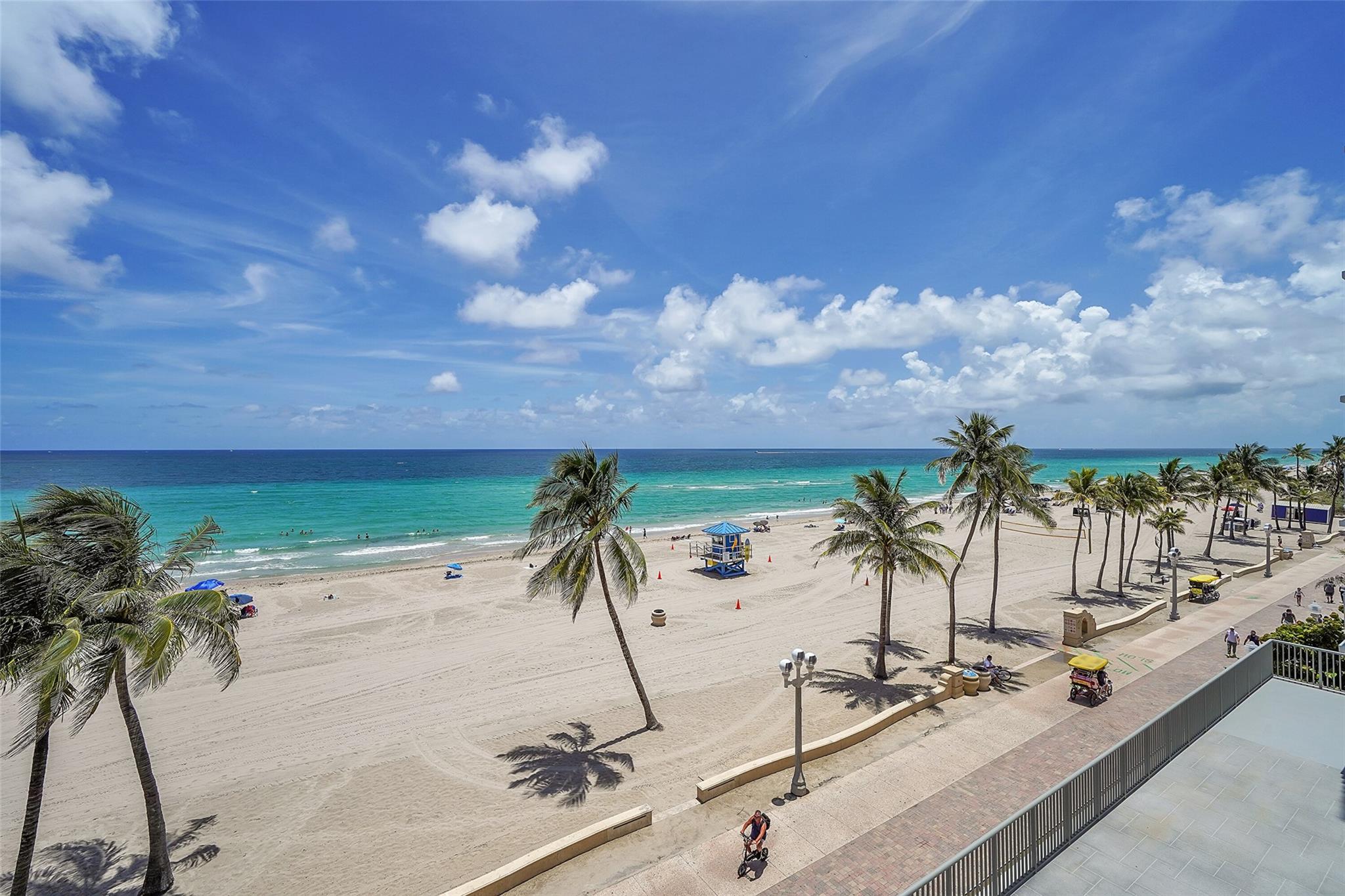 EDGEWATER - Residential Lease