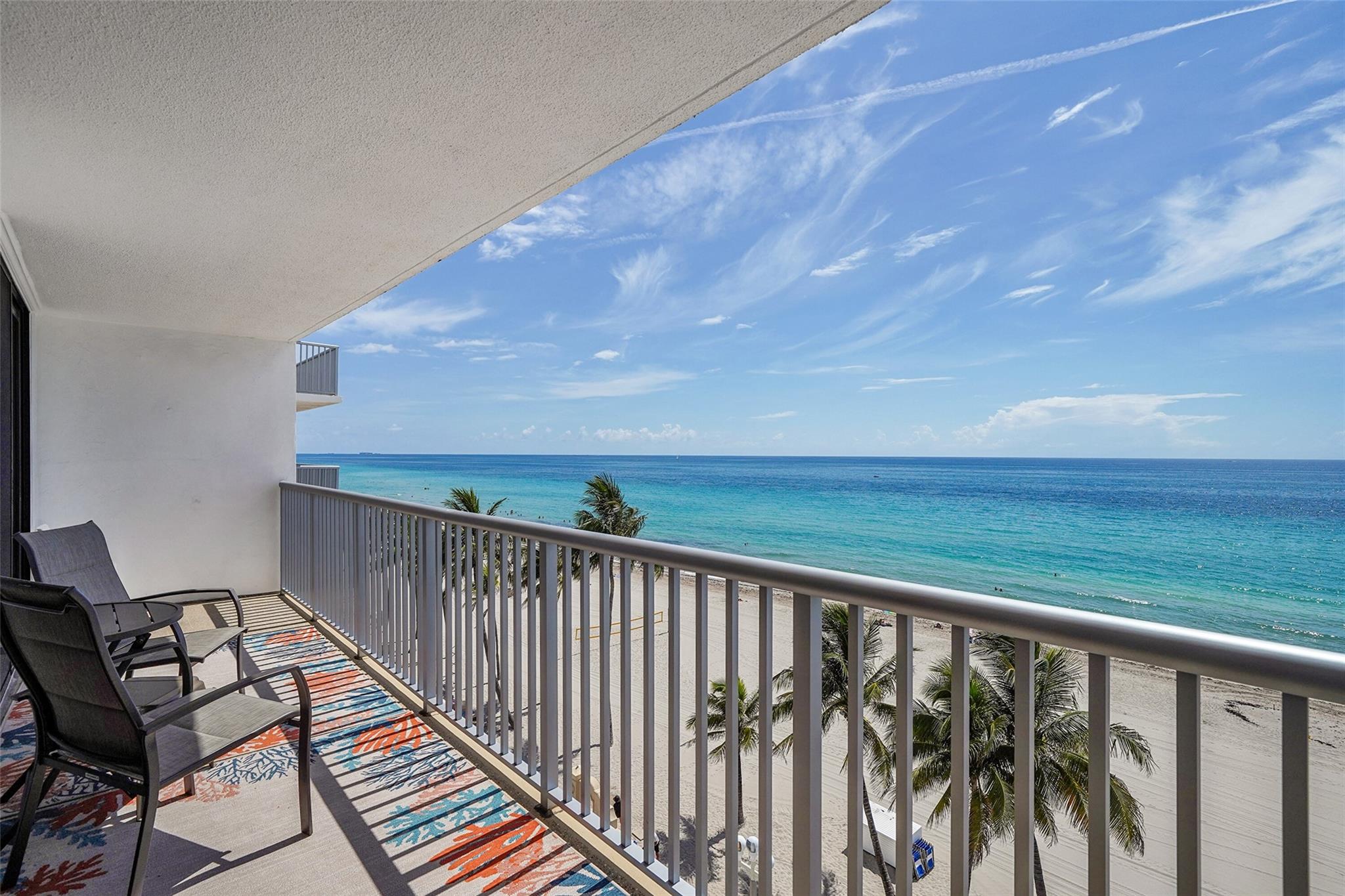 EDGEWATER - Residential Lease