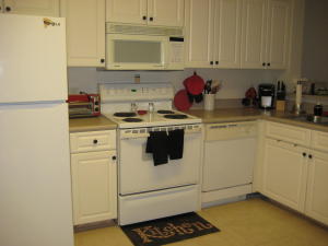 VILLAGE AT ABACOA CONDO - Residential