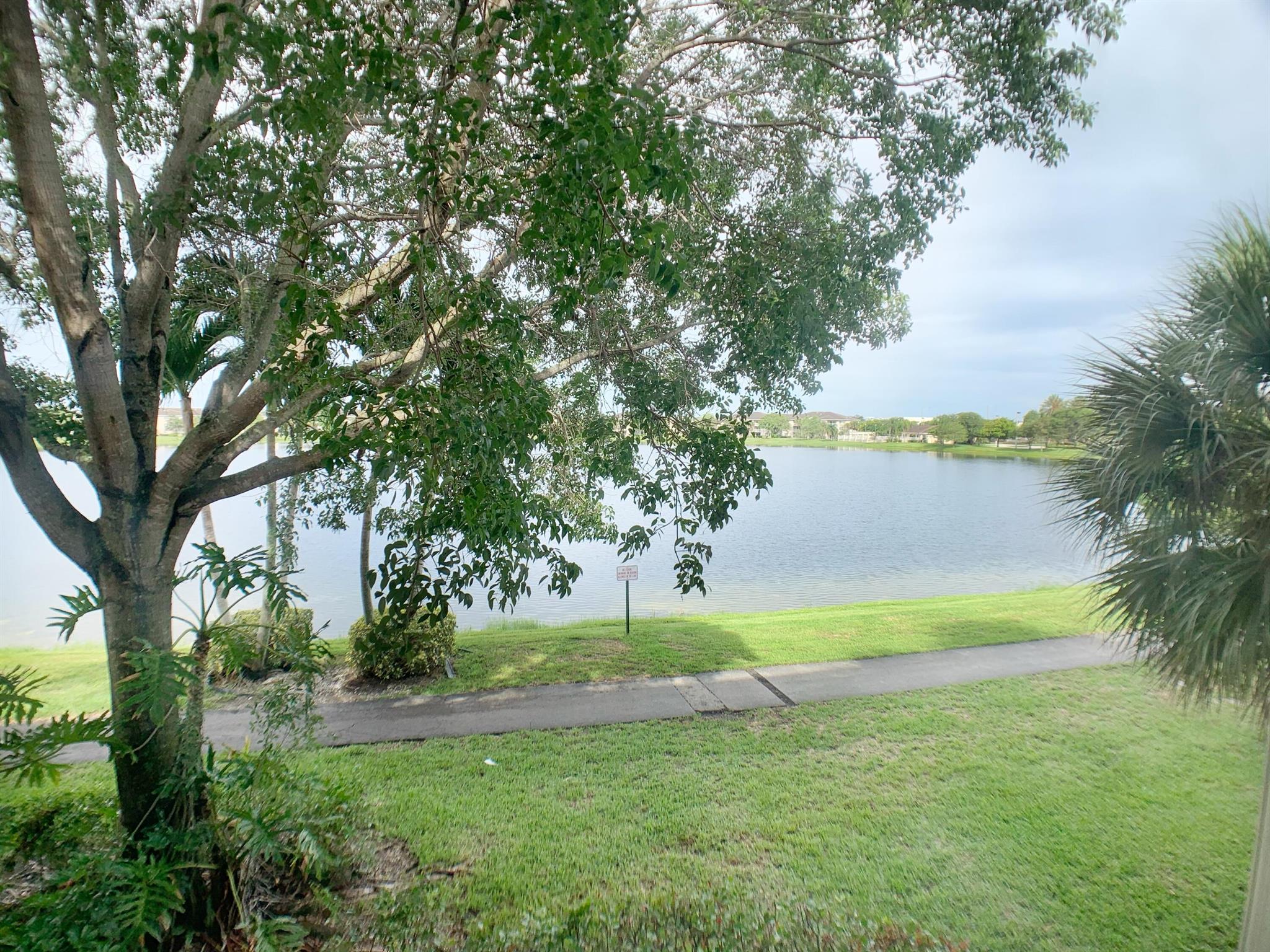 5015 Wiles Road 206