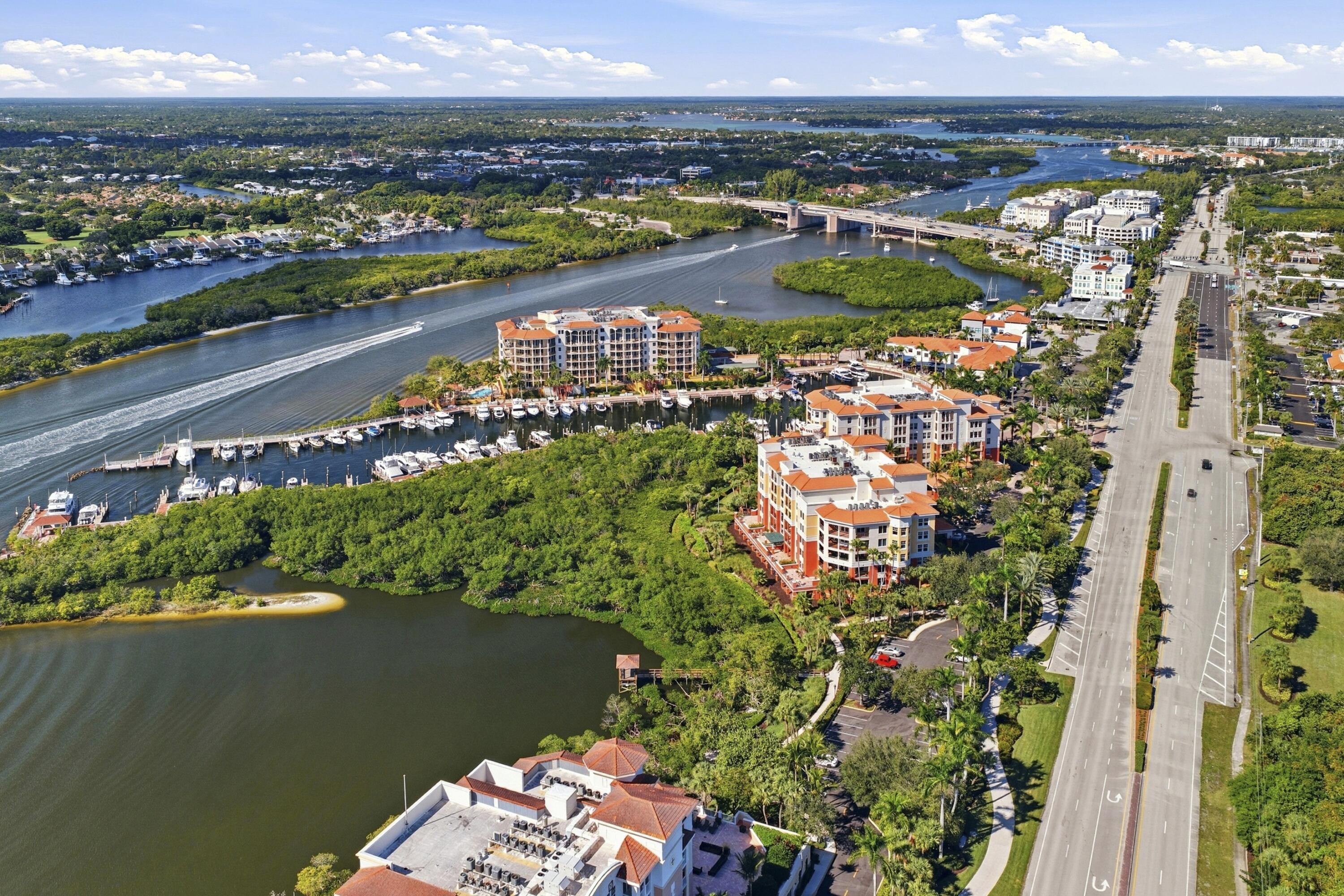 VILLAS ON THE GREEN CONDO - Residential Lease